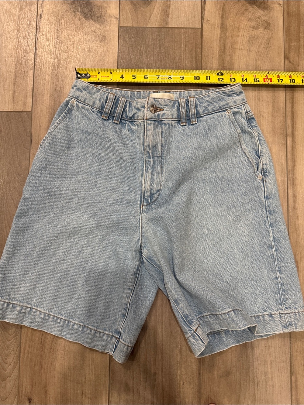 NEW FRAME The Trouser Shorts. Denim Bermuda Shorts. 100% Cotton. Size 27 - Picture 9 of 11